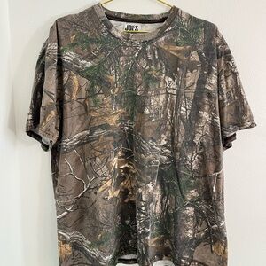 Joe’s made in the USA camo tee